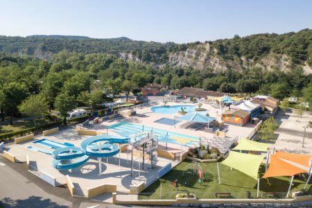 Camping La Plage Fleurie Ardeche Vallon Pont d'Arc 5 étoiles